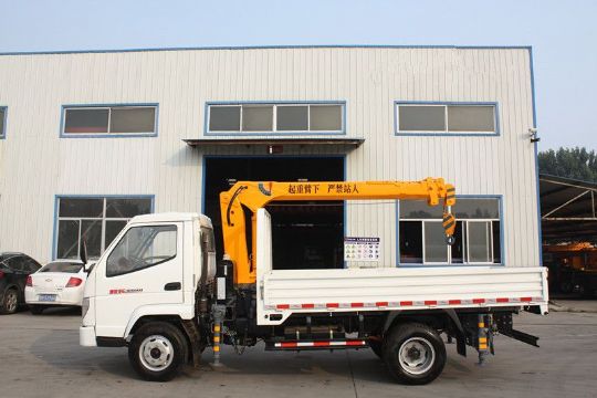 點擊查看詳細(xì)信息<br>標(biāo)題：3噸國四隨車吊 閱讀次數(shù)：3196
