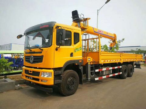 點擊查看詳細(xì)信息<br>標(biāo)題：12噸前二后八隨車吊 閱讀次數(shù)：1702