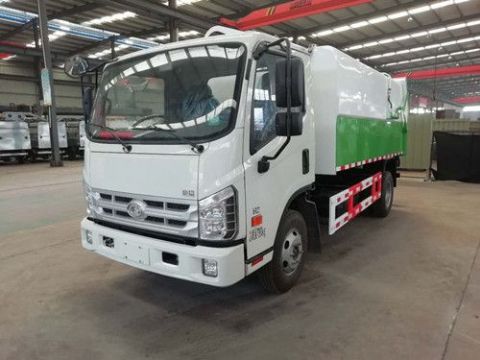 點(diǎn)擊查看詳細(xì)信息<br>標(biāo)題：9方柴油垃圾車 閱讀次數(shù)：3289
